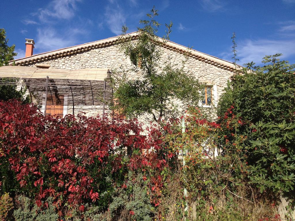Les Gîtes d'Eliane Laragne Extérieur photo