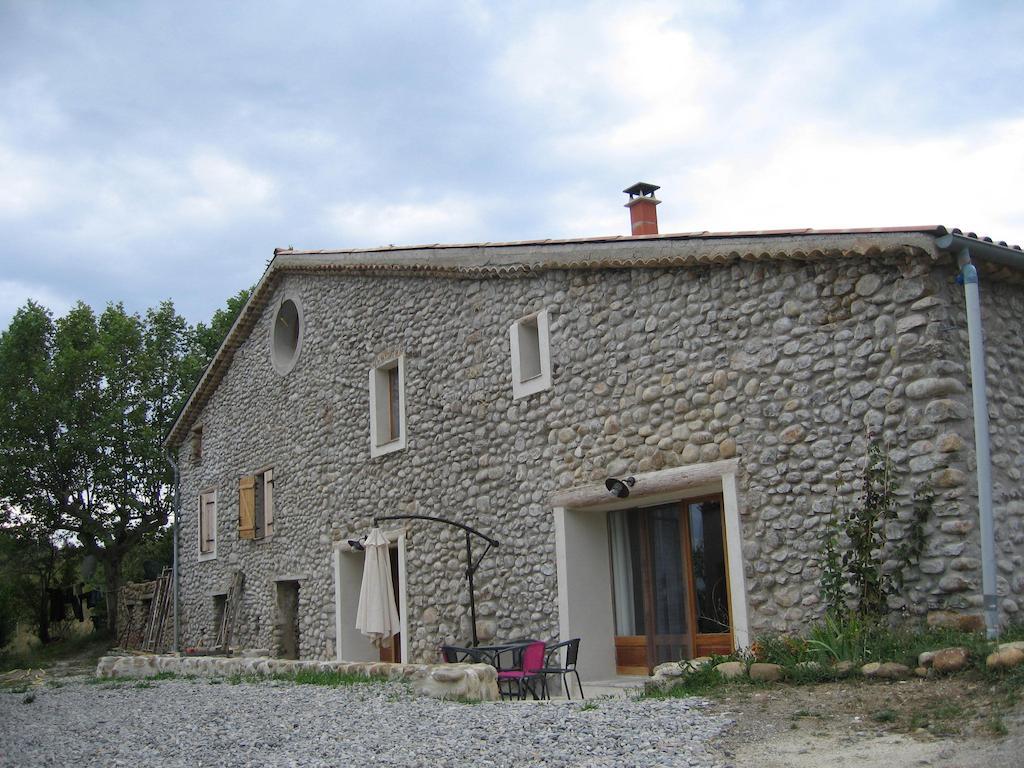 Les Gîtes d'Eliane Laragne Extérieur photo